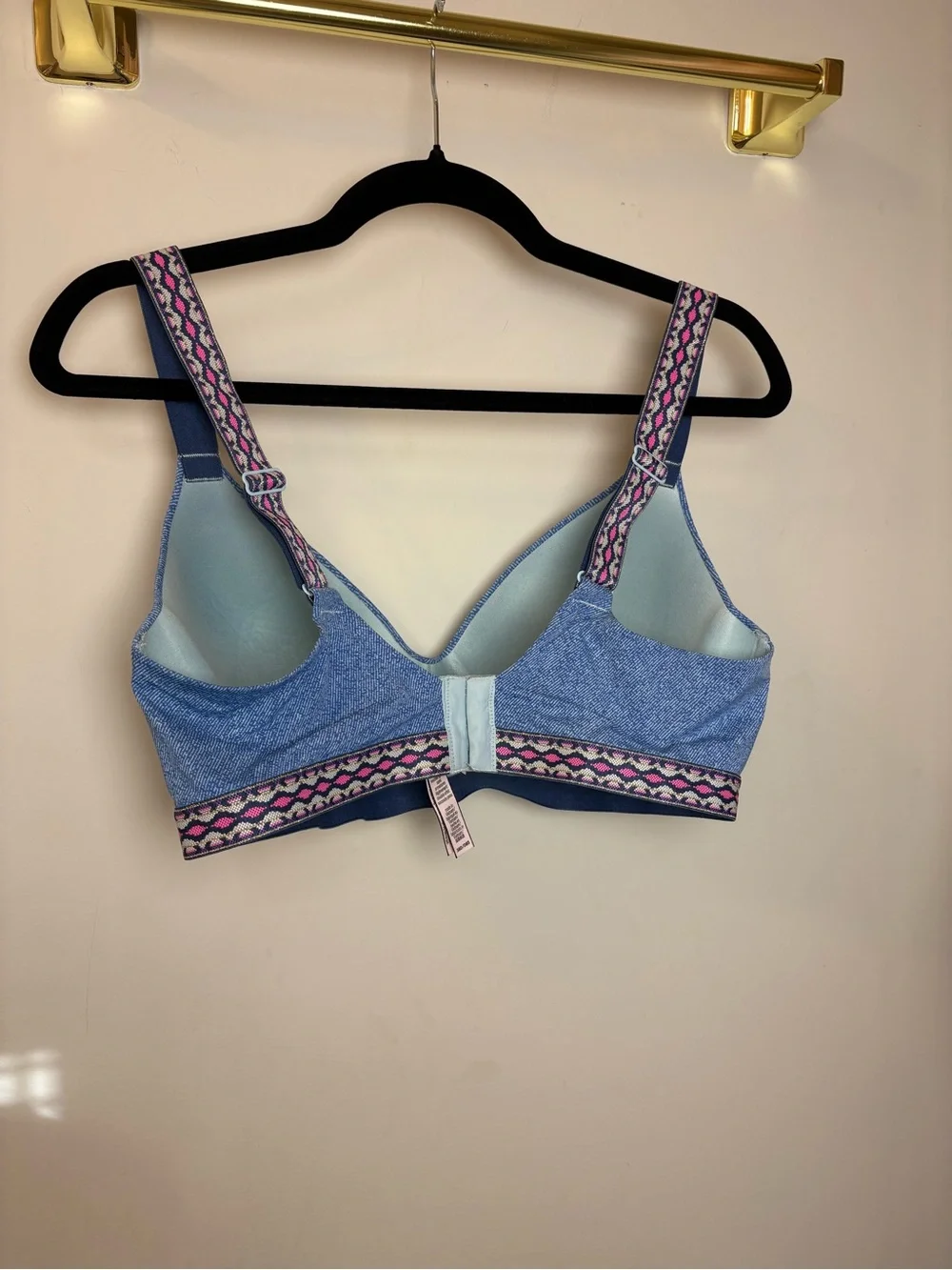 Victoria Secret T-Shirt Bra Lightly Lined Wireless 38D